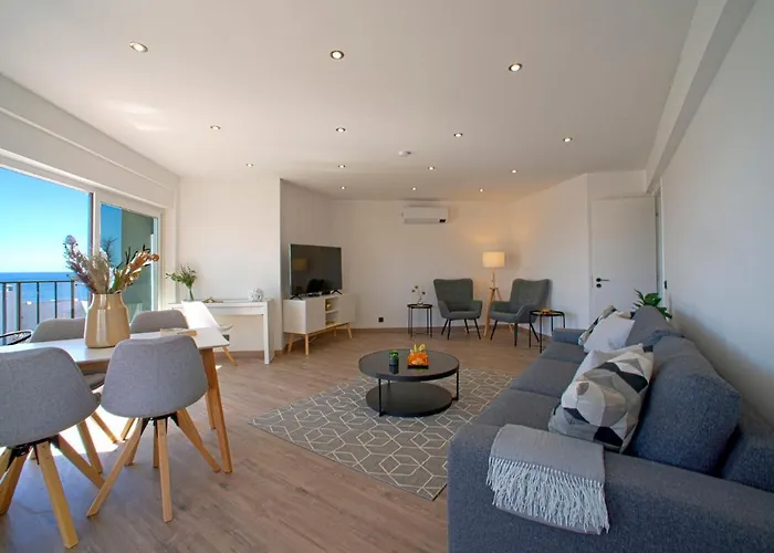 Apartment Lovely Sea View By Interhome *