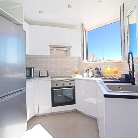 公寓 Lovely Sea View By Interhome